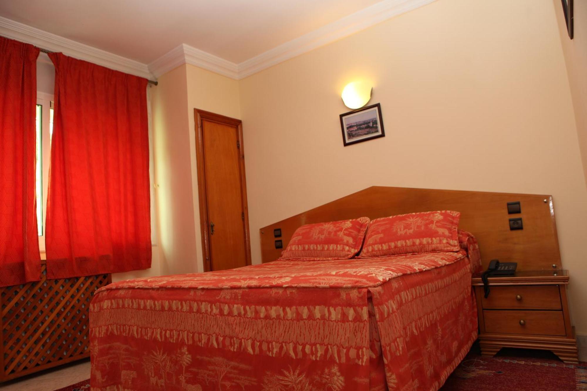 איפראן Hotel Relais Ras El Maa מראה חיצוני תמונה