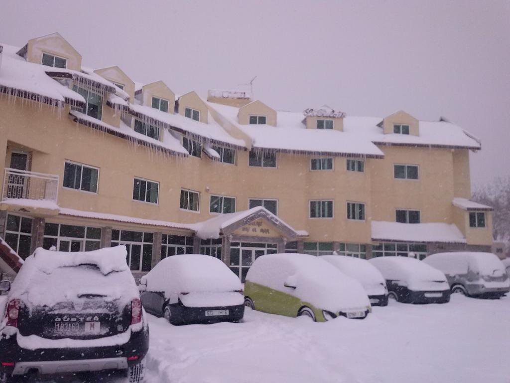 איפראן Hotel Relais Ras El Maa מראה חיצוני תמונה