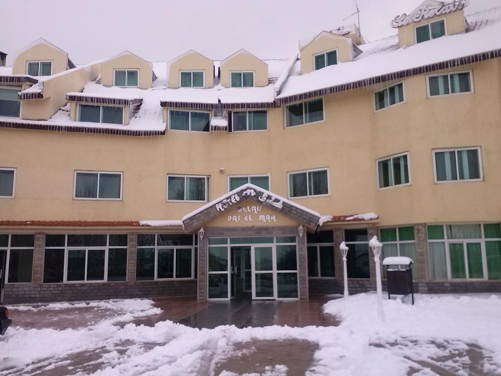 איפראן Hotel Relais Ras El Maa מראה חיצוני תמונה