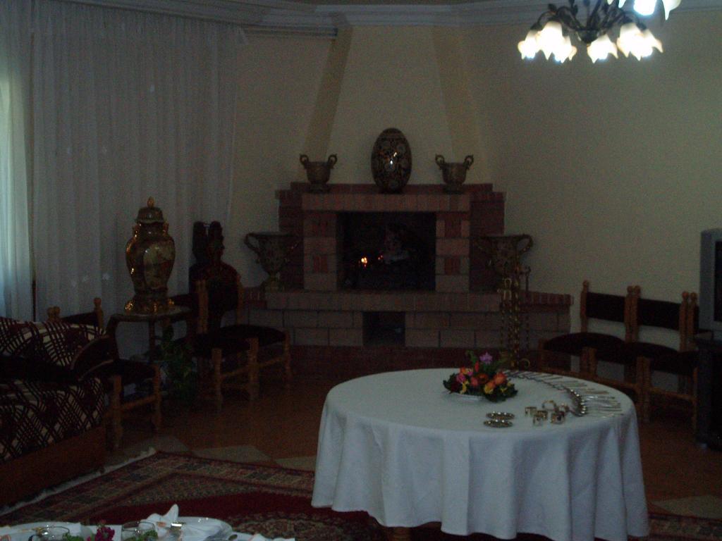 איפראן Hotel Relais Ras El Maa מראה חיצוני תמונה